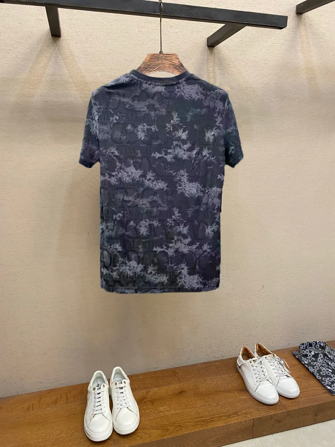 VLTN SS T （3 ） + ， ， ， ， ， T。 ， ， ， 。 ， ， ， ， ！ ， ！ ， ， ， ， ， T T 、 ！ ！ 、 、 T， ， ， ， ！ ， ， ， . , , SS . ：White Black Sizes：M L XL 2XL 3XL